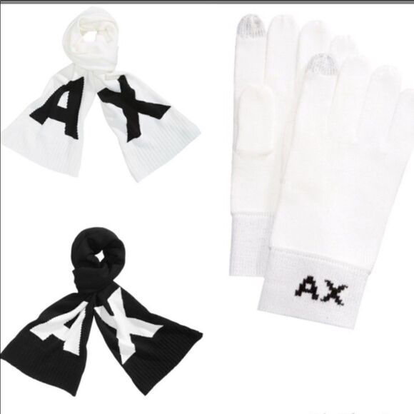 🎉last one left 🎉Armani Exchange Scarf 🧣 - Picture 3 of 7